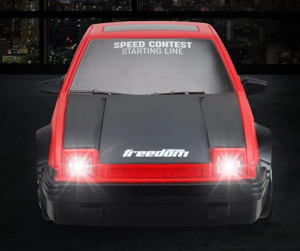 VOITURE TÉLÉCOMMANDÉE TOUT TERRAIN 15KM/H | EOROM