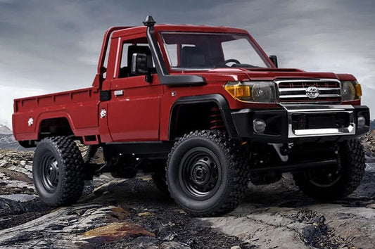 VOITURE TÉLÉCOMMANDÉE TOUT-TERRAIN 8KM/H AVEC ACCESSOIRES  |  EOROM