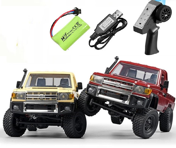 VOITURE TÉLÉCOMMANDÉE TOUT-TERRAIN 8KM/H AVEC ACCESSOIRES  |  EOROM