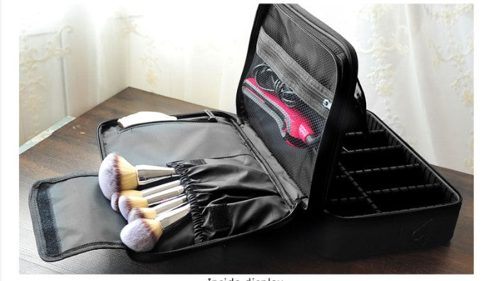 Moyenne trousse de rangement maquillage et cosmétique profesionnelle noir  |  Eorom